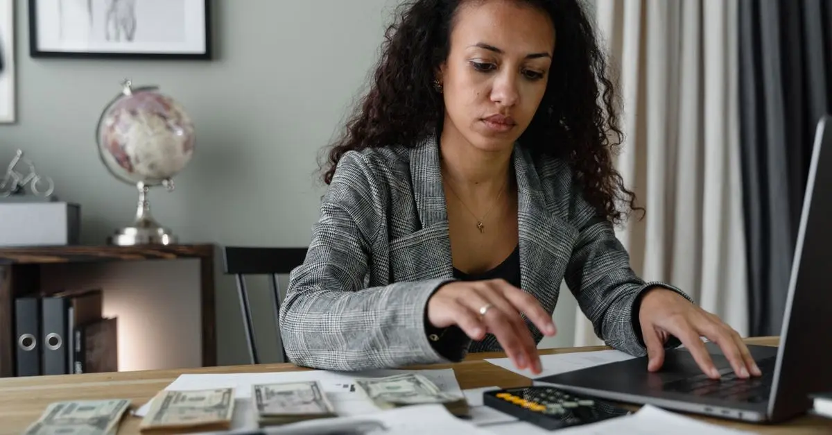 Comment optimiser la gestion de votre épargne mensuelle