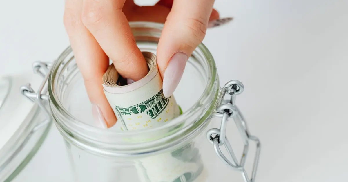 Comment utiliser l'épargne automatique pour maximiser vos finances